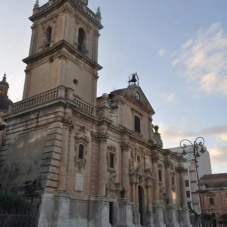 Udammusu34 Casa de Férias Ragusa